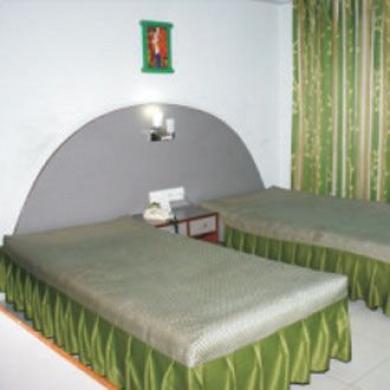 Neeranand Dalhousie- A Pure Vegetarian Hotel Calcutta Eksteriør billede