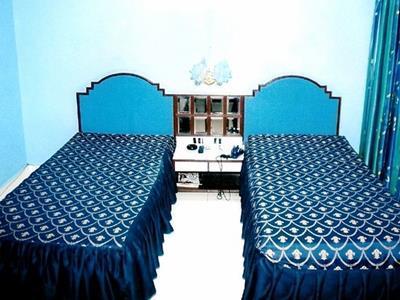 Neeranand Dalhousie- A Pure Vegetarian Hotel Calcutta Eksteriør billede