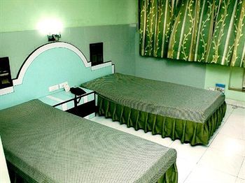 Neeranand Dalhousie- A Pure Vegetarian Hotel Calcutta Eksteriør billede